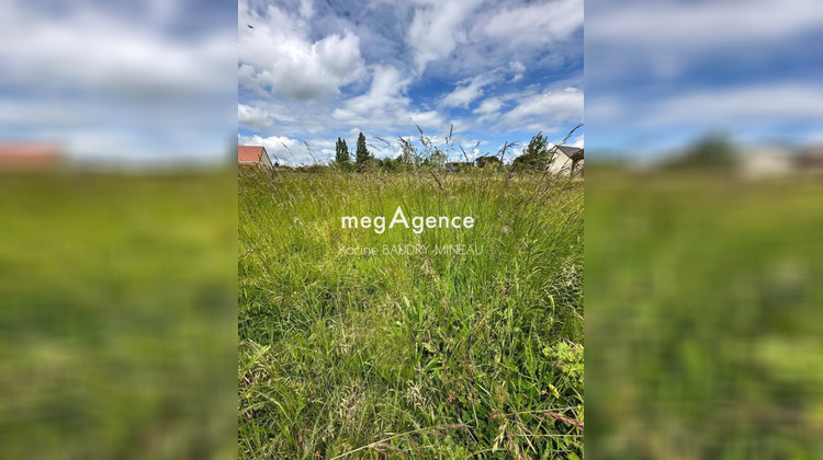 Ma-Cabane - Vente Terrain CHATELLERAULT, 675 m²