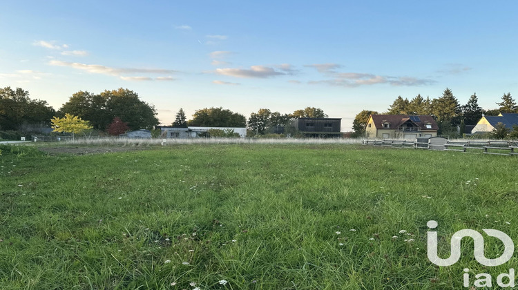 Ma-Cabane - Vente Terrain Chaumont-sur-Loire, 1024 m²