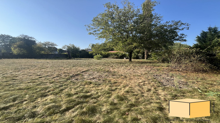 Ma-Cabane - Vente Terrain Chazey-Bons, 735 m²