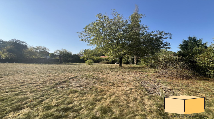 Ma-Cabane - Vente Terrain Chazey-Bons, 764 m²