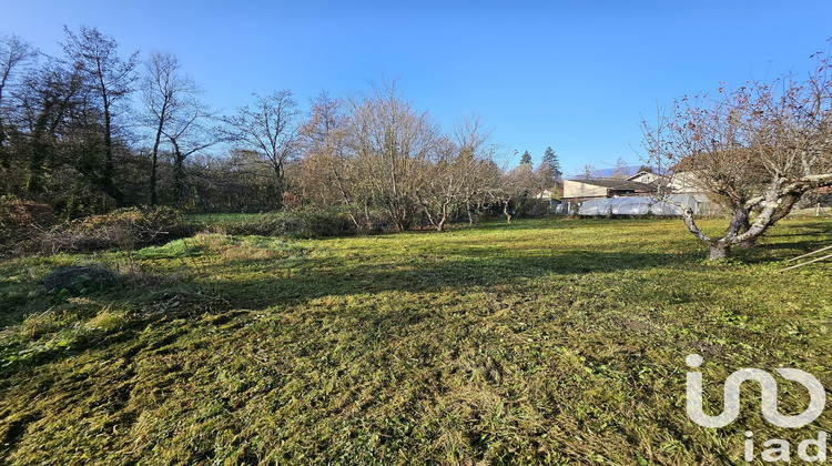 Ma-Cabane - Vente Terrain Chazey-Bons, 605 m²