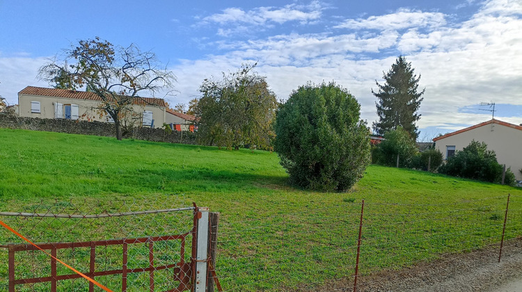 Ma-Cabane - Vente Terrain Chef-Boutonne, 1200 m²