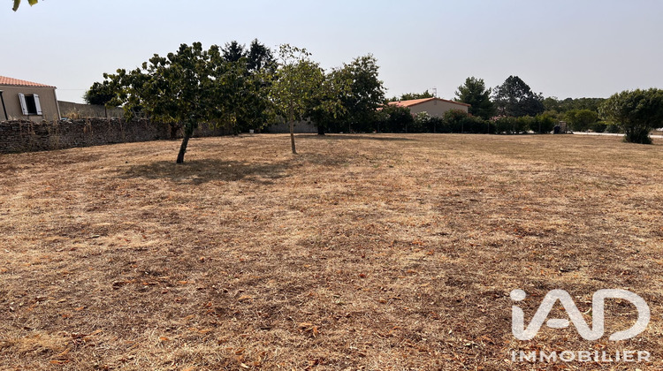 Ma-Cabane - Vente Terrain Chef-Boutonne, 1000 m²