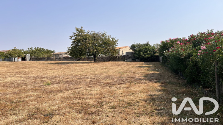 Ma-Cabane - Vente Terrain Chef-Boutonne, 1000 m²