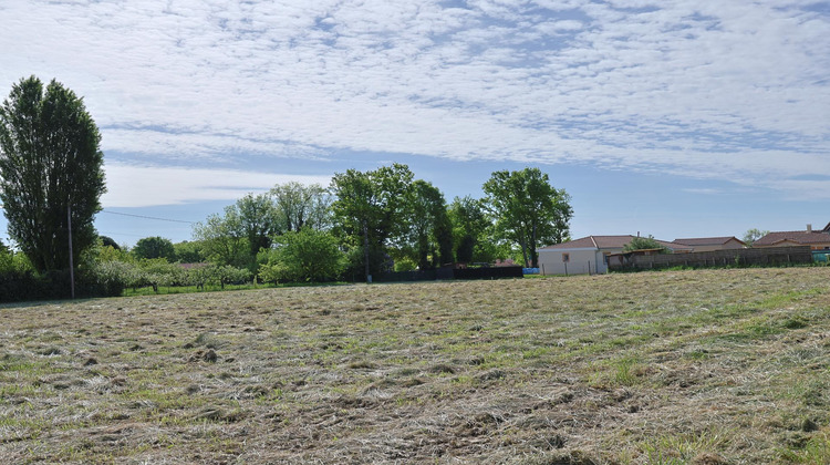 Ma-Cabane - Vente Terrain Chevroux, 1037 m²