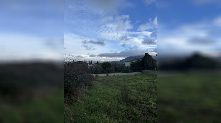Ma-Cabane - Vente Terrain Chomérac, 335 m²