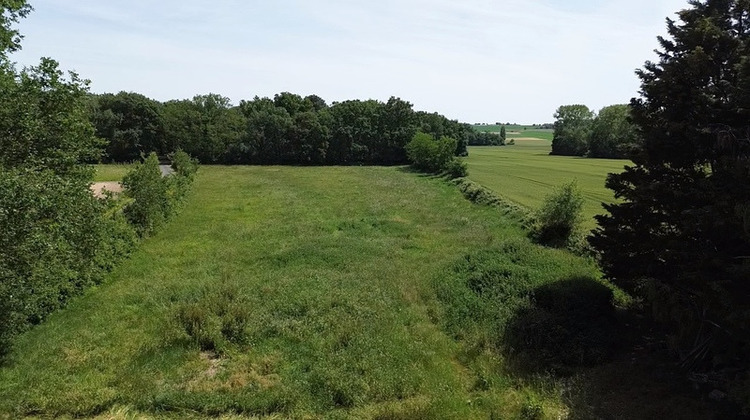 Ma-Cabane - Vente Terrain CHOUPPES, 10990 m²