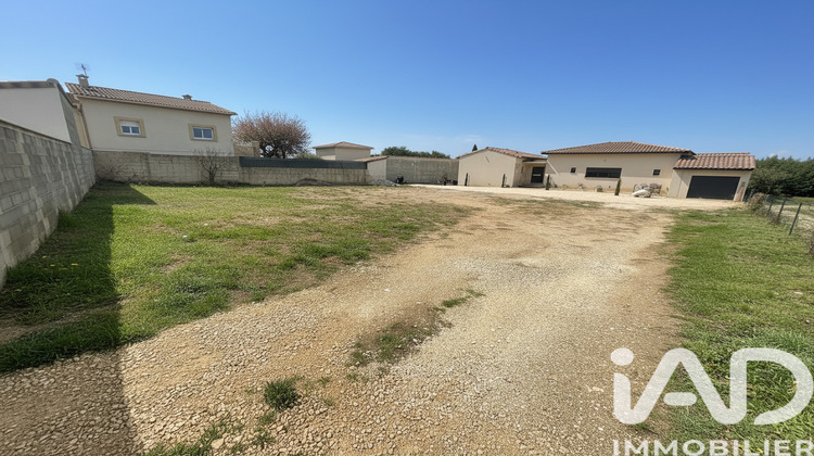 Ma-Cabane - Vente Terrain Chusclan, 810 m²