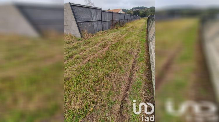 Ma-Cabane - Vente Terrain Civaux, 1347 m²