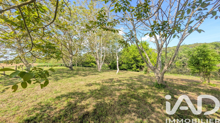 Ma-Cabane - Vente Terrain Civaux, 677 m²
