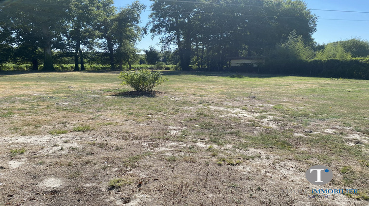 Ma-Cabane - Vente Terrain Civrac-en-Médoc, 1340 m²
