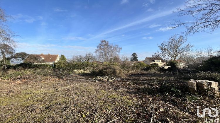 Ma-Cabane - Vente Terrain Cléry-en-Vexin, 2465 m²