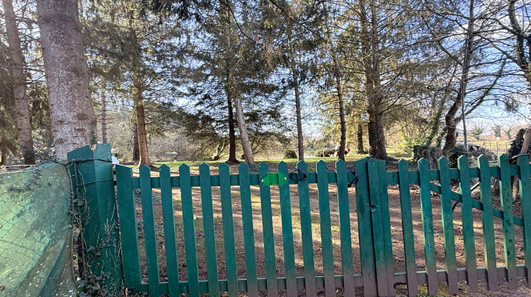 Ma-Cabane - Vente Terrain COMBOURG, 11386 m²