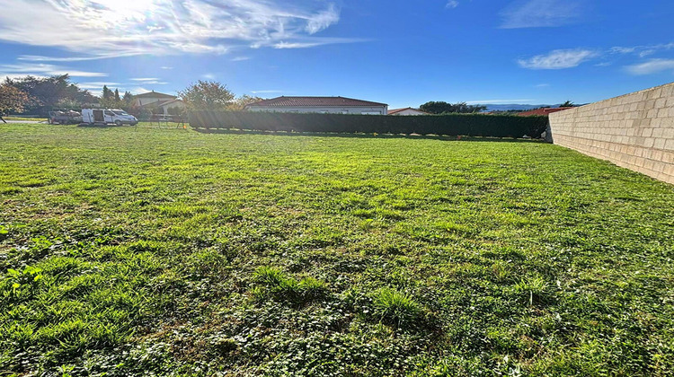 Ma-Cabane - Vente Terrain COMMELLE-VERNAY, 600 m²