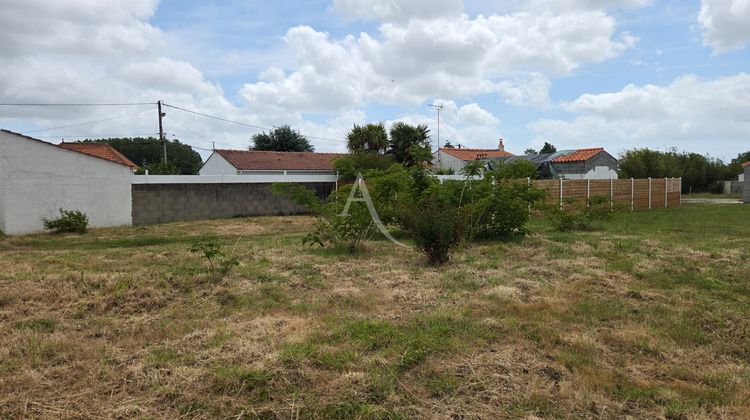 Ma-Cabane - Vente Terrain COMMEQUIERS, 425 m²