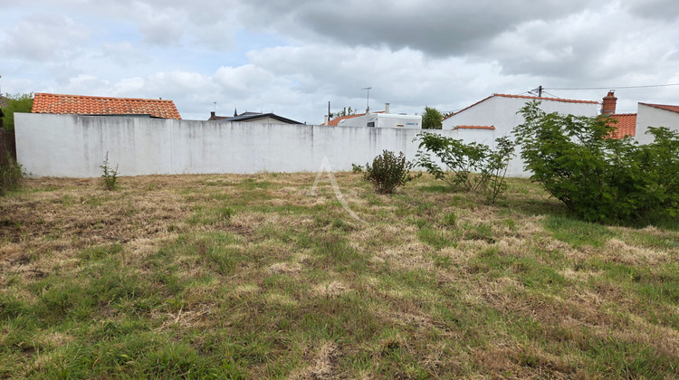 Ma-Cabane - Vente Terrain COMMEQUIERS, 425 m²