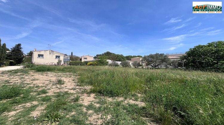 Ma-Cabane - Vente Terrain Cornillon-Confoux, 705 m²
