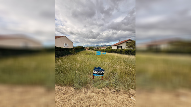 Ma-Cabane - Vente Terrain Cournon-d'Auvergne, 1164 m²