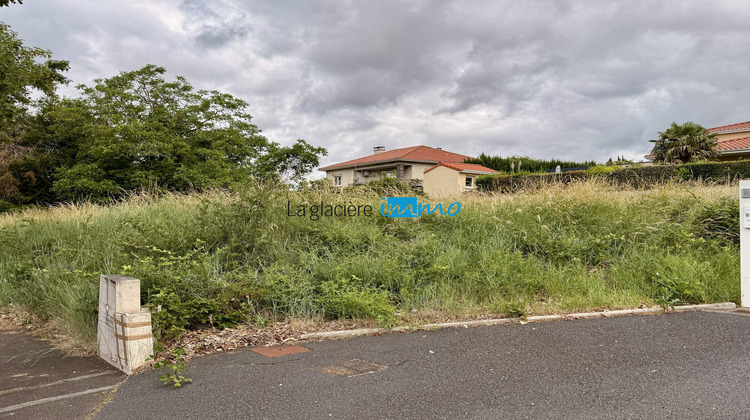 Ma-Cabane - Vente Terrain Cournon-d'Auvergne, 710 m²