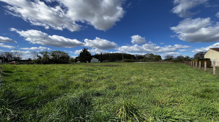 Ma-Cabane - Vente Terrain Coutras, 1616 m²