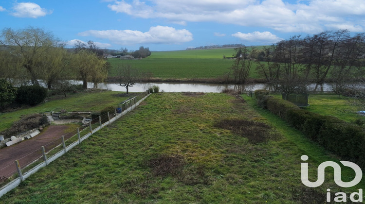 Ma-Cabane - Vente Terrain Crécy-la-Chapelle, 982 m²