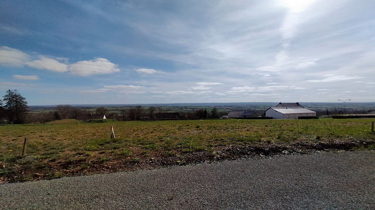 Ma-Cabane - Vente Terrain Crennes-sur-Fraubée, 681 m²