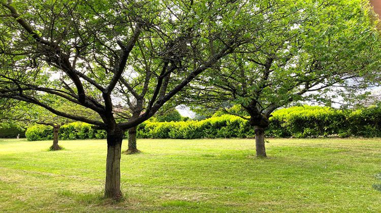 Ma-Cabane - Vente Terrain CRESPIERES, 772 m²