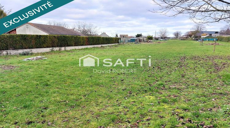 Ma-Cabane - Vente Terrain Crouzilles, 632 m²