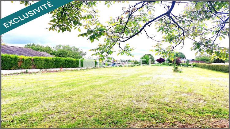 Ma-Cabane - Vente Terrain Crouzilles, 632 m²