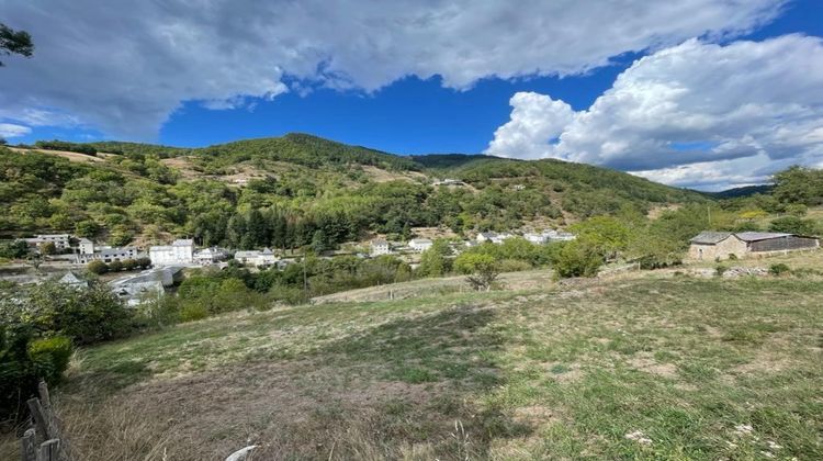 Ma-Cabane - Vente Terrain Entraygues-sur-Truyère, 1276 m²