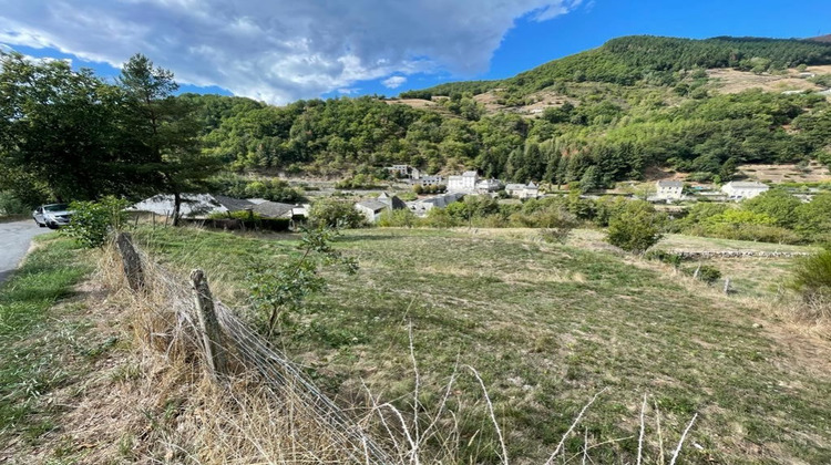 Ma-Cabane - Vente Terrain Entraygues-sur-Truyère, 1276 m²