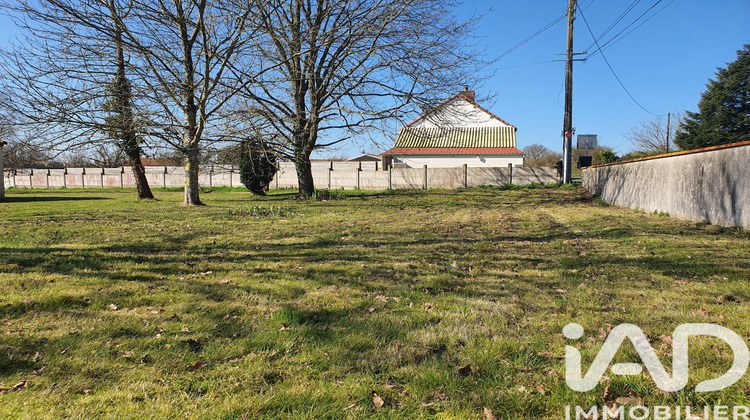 Ma-Cabane - Vente Terrain Essarts-en-Bocage, 500 m²