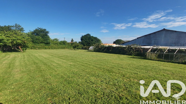 Ma-Cabane - Vente Terrain Essarts-en-Bocage, 2165 m²