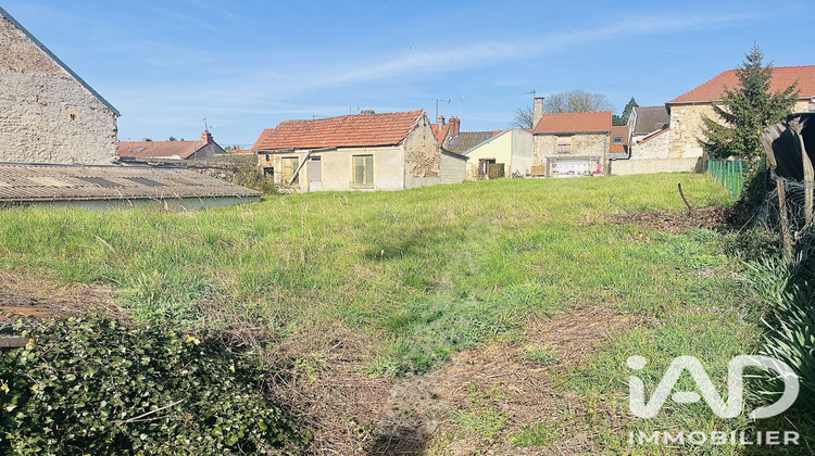 Ma-Cabane - Vente Terrain Fère-en-Tardenois, 685 m²