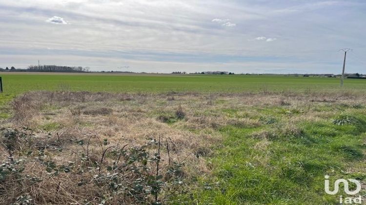 Ma-Cabane - Vente Terrain Ferrières-en-Gâtinais, 892 m²