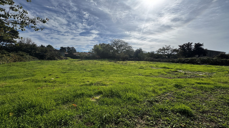 Ma-Cabane - Vente Terrain Fontenay-le-Comte, 1612 m²