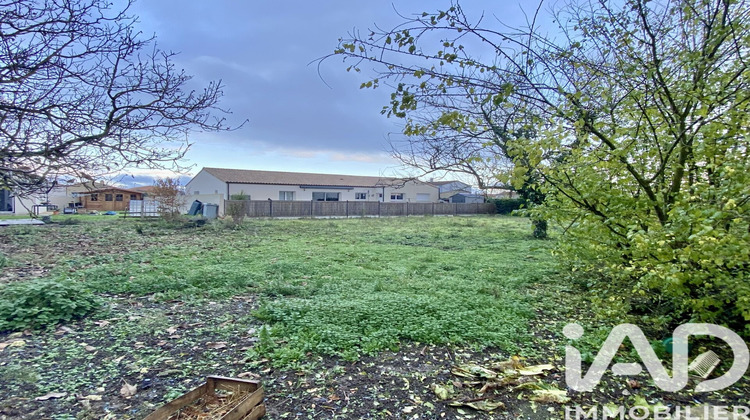 Ma-Cabane - Vente Terrain Fontenay-le-Comte, 1600 m²
