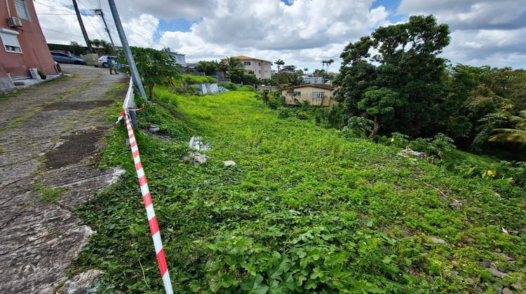Ma-Cabane - Vente Terrain FORT DE FRANCE, 613 m²