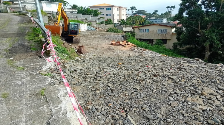 Ma-Cabane - Vente Terrain FORT DE FRANCE, 613 m²