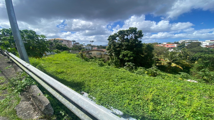 Ma-Cabane - Vente Terrain FORT DE FRANCE, 613 m²