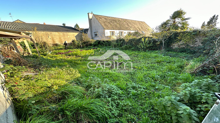 Ma-Cabane - Vente Terrain FOUGERES, 300 m²