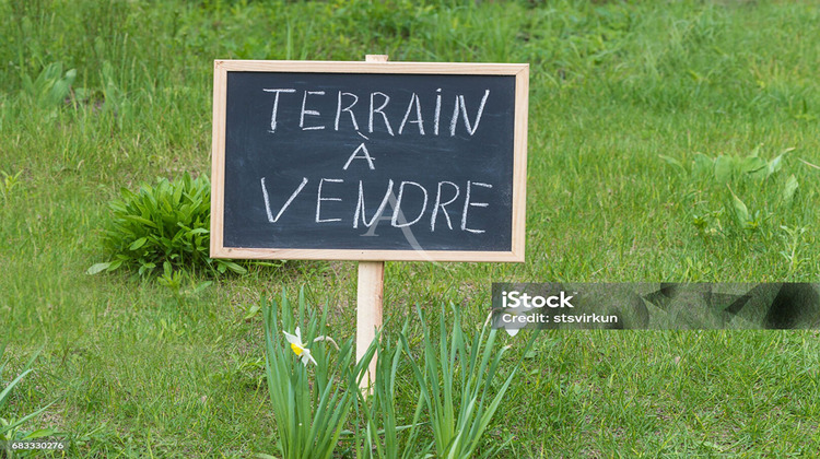 Ma-Cabane - Vente Terrain FRENEUSE, 727 m²