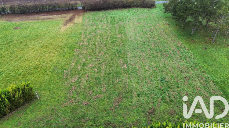 Ma-Cabane - Vente Terrain Genac, 2741 m²