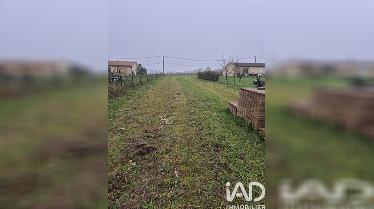 Ma-Cabane - Vente Terrain Genac, 2741 m²