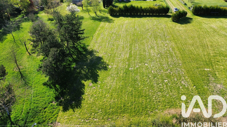 Ma-Cabane - Vente Terrain Genac, 2741 m²