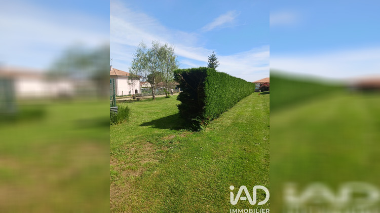Ma-Cabane - Vente Terrain Gençay, 604 m²