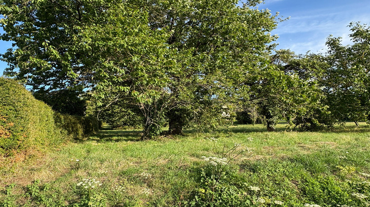 Ma-Cabane - Vente Terrain GENNES, 1954 m²
