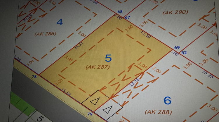 Ma-Cabane - Vente Terrain GINESTAS, 135 m²