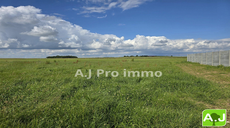 Ma-Cabane - Vente Terrain Grossoeuvre, 900 m²