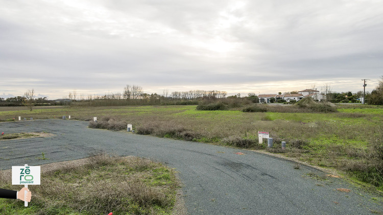 Ma-Cabane - Vente Terrain Grues, 558 m²